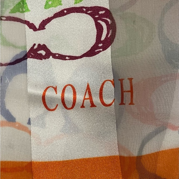 Coach Logo C Scarf 38 X 37 1/2 - Picture 3 of 6